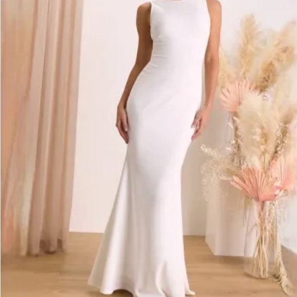 Lulus Glamorous Hollywood Maxi gown sz M - Picture 1 of 6